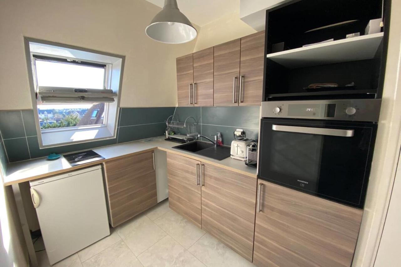 Apt With Balcony And Sea View Near Cabourg Beach Extérieur photo